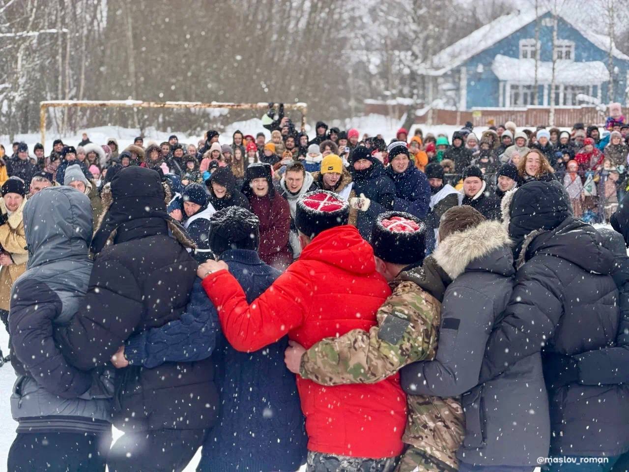 Более 23 000 жителей и гостей Череповца собрались на масленичных гуляньях Более 23 000 жителей и гостей Череповца собрались на масленичных гуляньях