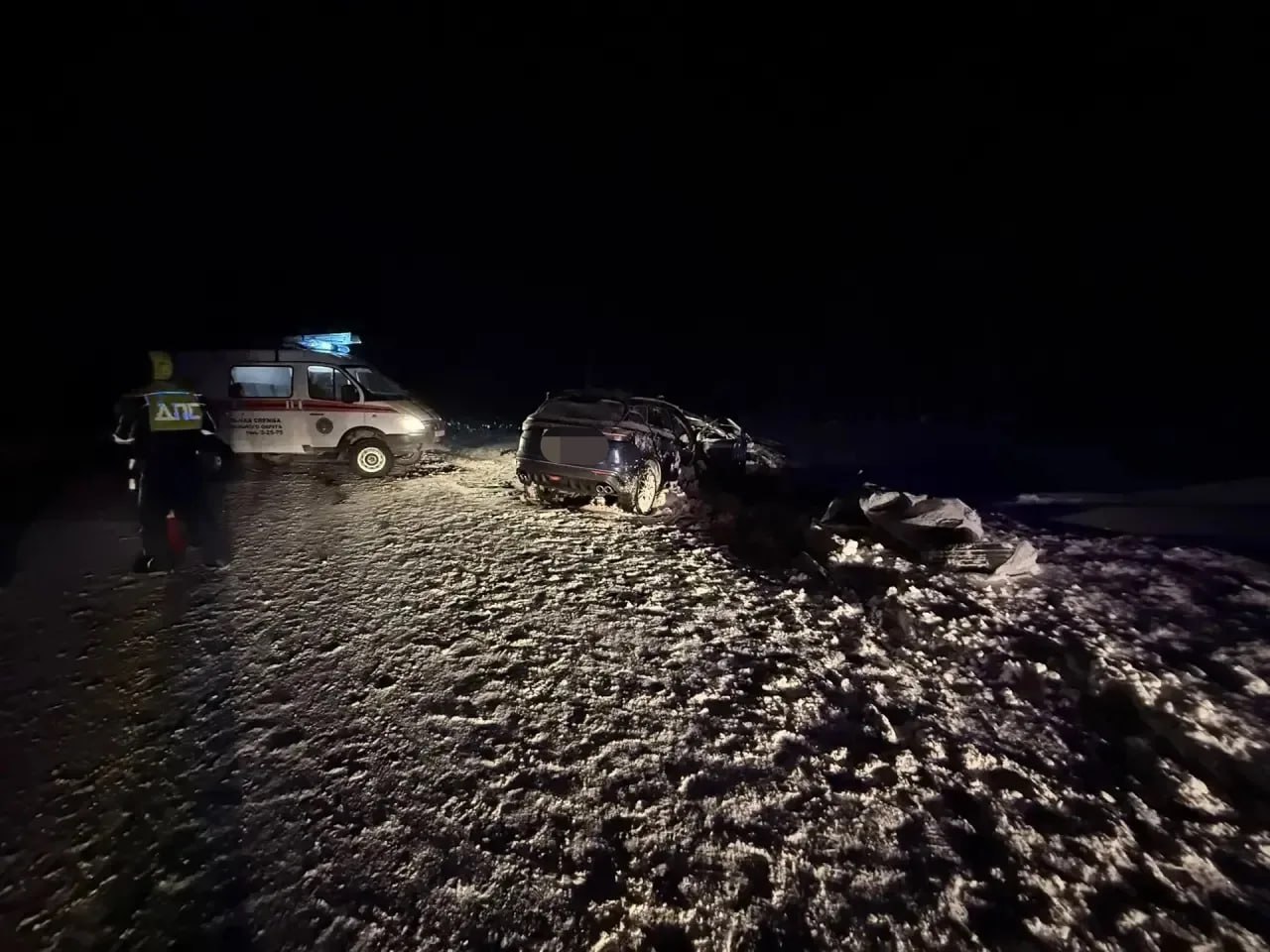 Сотрудники полиции устанавливают обстоятельства ДТП в Сокольском округе, в результате которого погибли три человека Сотрудники полиции устанавливают обстоятельства ДТП в Сокольском округе, в результате которого погибли три человека