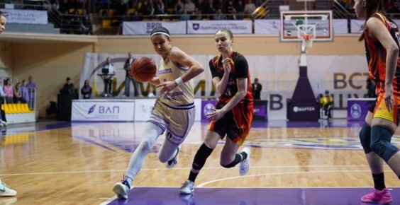 Вологодская «Чеваката» одержала победу в игре с «УГМК-Юниор»