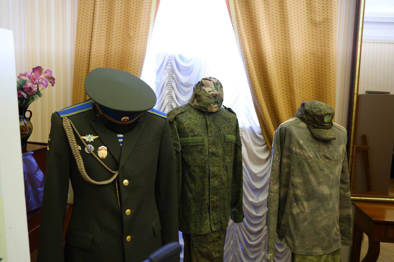 В Вологодском кремле школьникам рассказали о «Героях нашего времени» В Вологодском кремле школьникам рассказали о «Героях нашего времени»