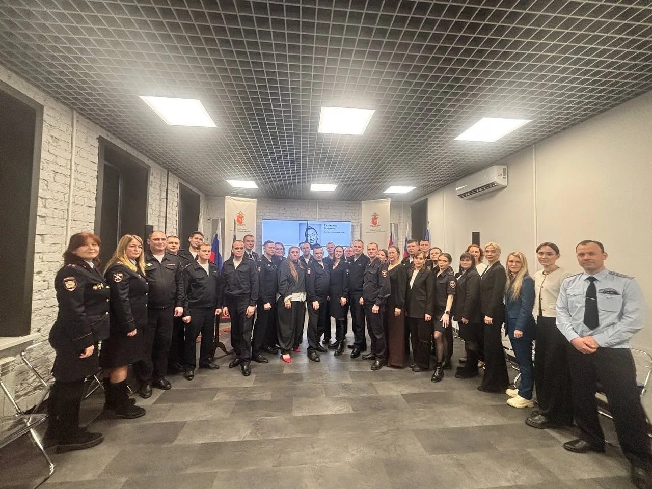 В УМВД России по Вологодской области прошёл семинар для кадровых специалистов ОВД В УМВД России по Вологодской области прошёл семинар для кадровых специалистов ОВД