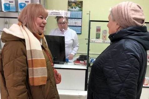 Марина Денисова взяла на контроль обращение по вопросу работы аптеки в селе Молочное