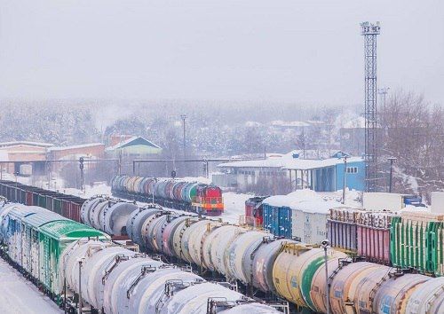 По оперативной информации, погрузка на Северной железной дороге в феврале 2026 года составила 3,7 миллиона тонн, что на 13,4% меньше, чем за февраль прошлого года