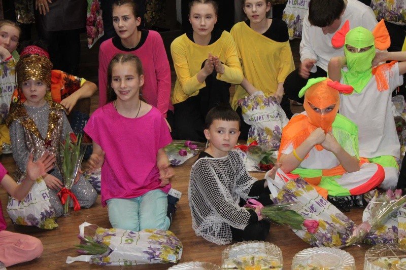 В Центре помощи детям, оставшимся без попечения родителей, № 1 отметили сразу два важных события В Центре помощи детям, оставшимся без попечения родителей, № 1 отметили сразу два важных события