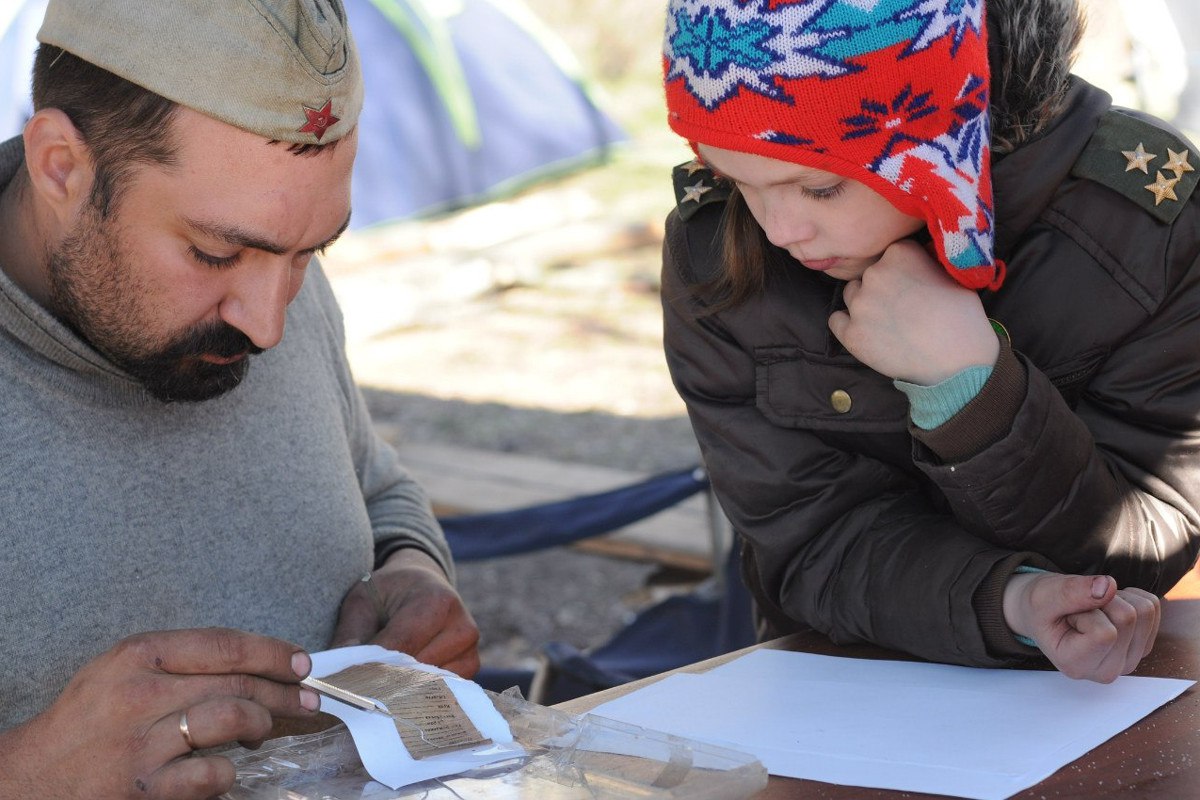 Вологжанки Влада и Вита Метёлкины: поисковой деятельностью мы занимаемся с 4 лет Вологжанки Влада и Вита Метёлкины: поисковой деятельностью мы занимаемся с 4 лет