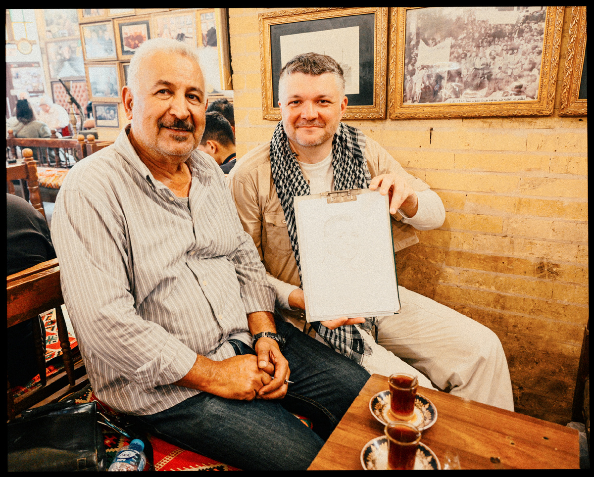 Уникальные мгновения в кафе Шабандар: как портрет стал неожиданным подарком