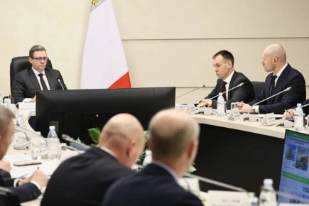 Андрей Накрошаев: Строящаяся поликлиника в Зашекснинском районе начнет принимать пациентов в апреле