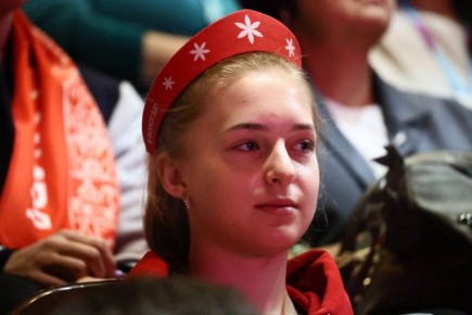 Участникам олимпиады вручили вологодские сувениры