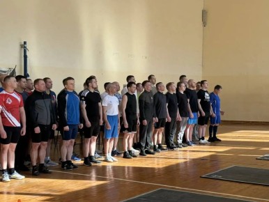 Сотрудники СУ СК России по Вологодской области приняли участие в соревнованиях по гиревому спорту