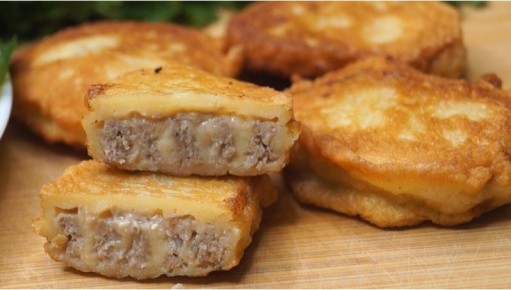 Вкусный и быстрый рулет из фарша: идеальный перекус на каждый день