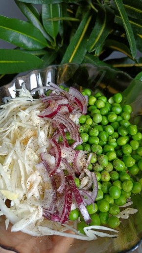 Овощные салаты на каждый день: 7 свежих идей для разнообразия рациона