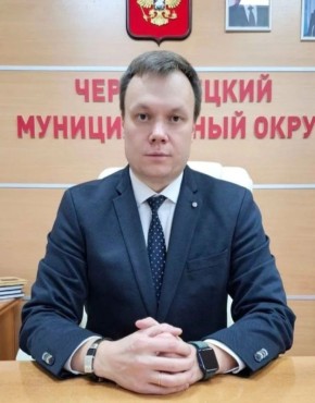 Временно исполняющим полномочия главы Великоустюгского округа назначен Владимир Носков (ранее занимал должность главы Череповецкого округа), сообщил губернатор Вологодской области Георгий Филимонов