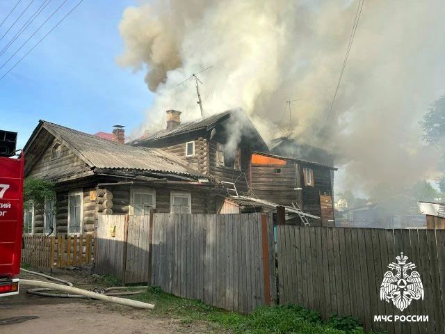 Пожар из-за непотушенной сигареты произошёл в Великом Устюге