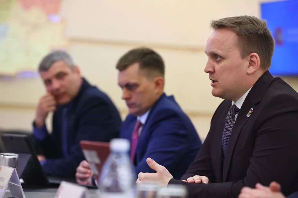 Георгий Филимонов: Провёл рабочее совещание с главами муниципальных округов из числа финалистов регионального проекта «Герои Русского Севера» Георгий Филимонов: Провёл рабочее совещание с главами муниципальных округов из числа финалистов регионального проекта «Герои Русского Севера»