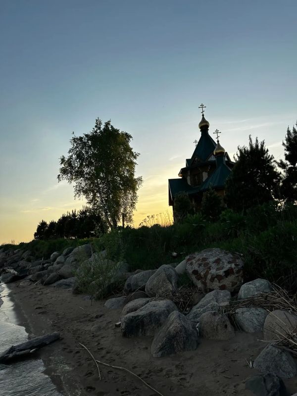 Вечерняя красота на Рыбинском водохранилище глазами наблюдательной Екатерины Драницыной Вечерняя красота на Рыбинском водохранилище глазами наблюдательной Екатерины Драницыной
