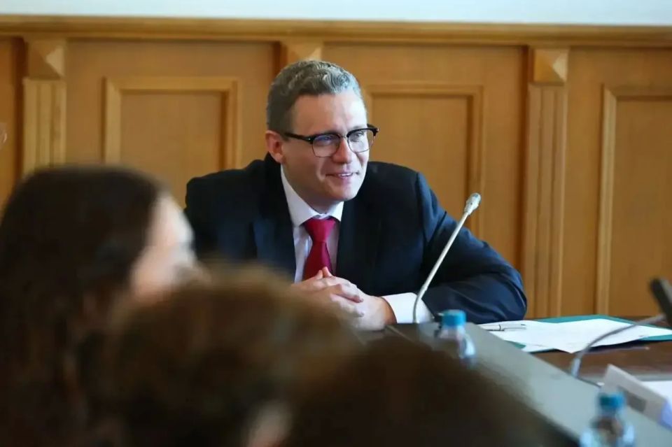 Георгий Филимонов: На площадке МГИМО встретился с молодёжным студенческим активом Вологодской области в Москве Георгий Филимонов: На площадке МГИМО встретился с молодёжным студенческим активом Вологодской области в Москве