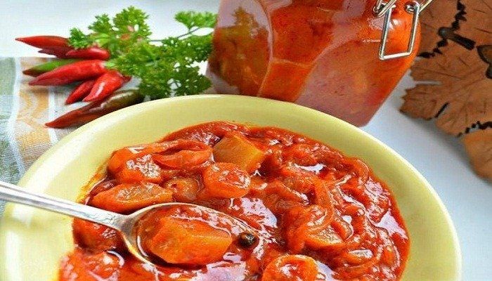 Заготовки на зиму: как приготовить аппетитное лечо из кабачков и болгарского перца