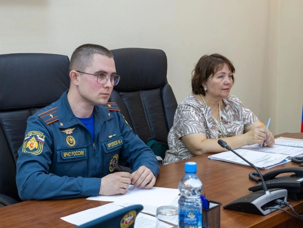В УМВД России по Вологодской области состоялась «прямая линия» по вопросам защиты интересов семьи В УМВД России по Вологодской области состоялась «прямая линия» по вопросам защиты интересов семьи