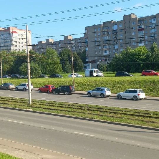 Газпромнефть на Химиков. Прибыл бензовоз Газпромнефть на Химиков. Прибыл бензовоз