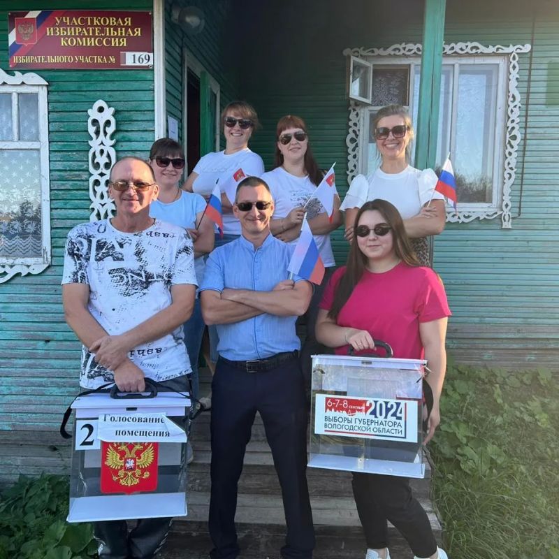 Друзья, мы заметили, как сильно вам откликаются наши теплые архивные фотоподборки разных лет! И сегодня мы решили поделиться с вами очень особенными кадрами Друзья, мы заметили, как сильно вам откликаются наши теплые архивные фотоподборки разных лет! И сегодня мы решили поделиться с вами очень особенными кадрами