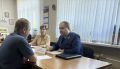 Прокурор Вологодской области Андрей Тимошичев совместно с руководителем филиал фонда «Защитники отечества» в Вологодской области Элеонорой Теребковой посетил Вологодский областной госпиталь для ветеранов войн