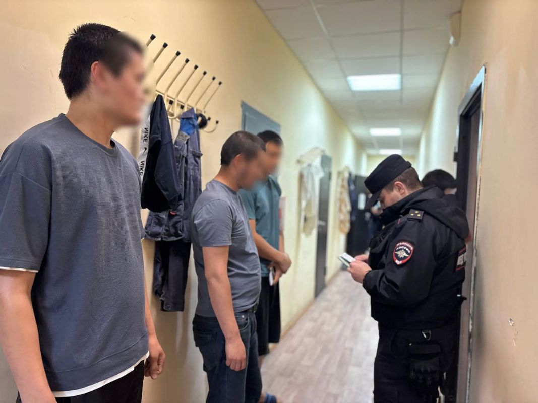 В Череповце полицейские подвели итоги ОПМ «Тень» В Череповце полицейские подвели итоги ОПМ «Тень»