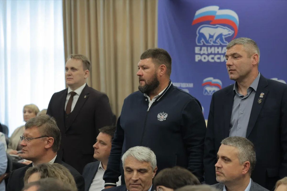 «Единая Россия» в своей работе будет опираться на Народную программу «Единая Россия» в своей работе будет опираться на Народную программу