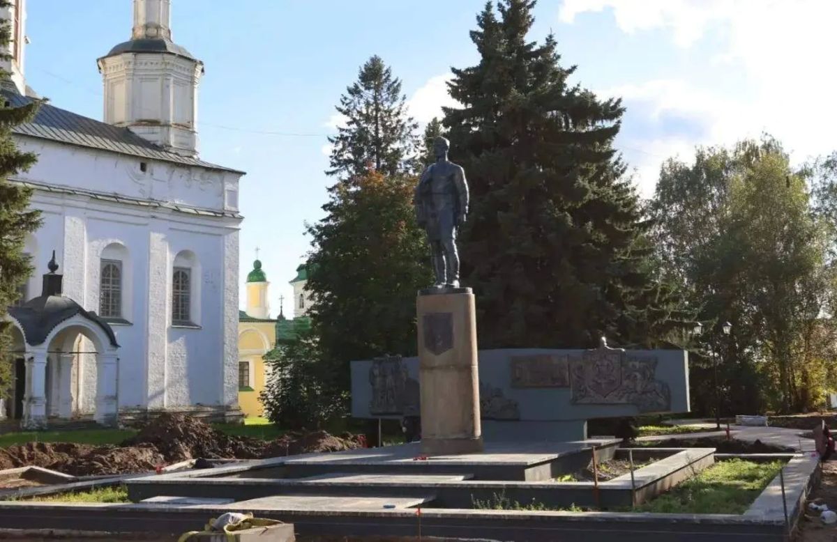 Глава региона посетил Великий Устюг с рабочим визитом Глава региона посетил Великий Устюг с рабочим визитом