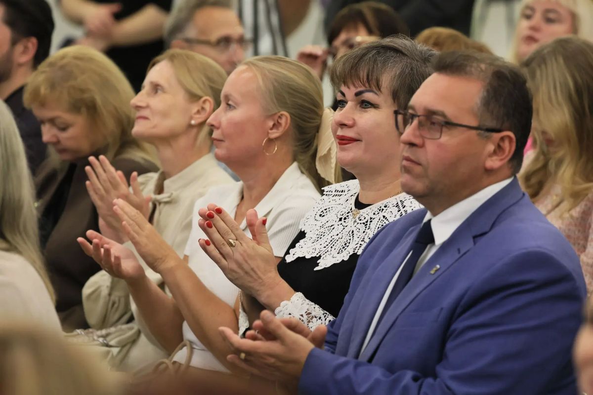 Георгий Филимонов: Открыл пленарное заседание Гражданского форума Вологодской области Георгий Филимонов: Открыл пленарное заседание Гражданского форума Вологодской области
