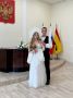 Широкой этой свадьбе было места мало