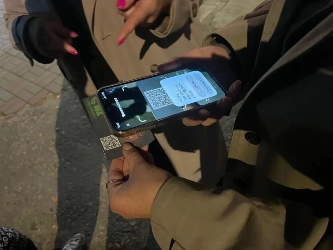 В Тотьме прошла уличная акция по профилактике вовлечения подростков в преступную деятельность В Тотьме прошла уличная акция по профилактике вовлечения подростков в преступную деятельность