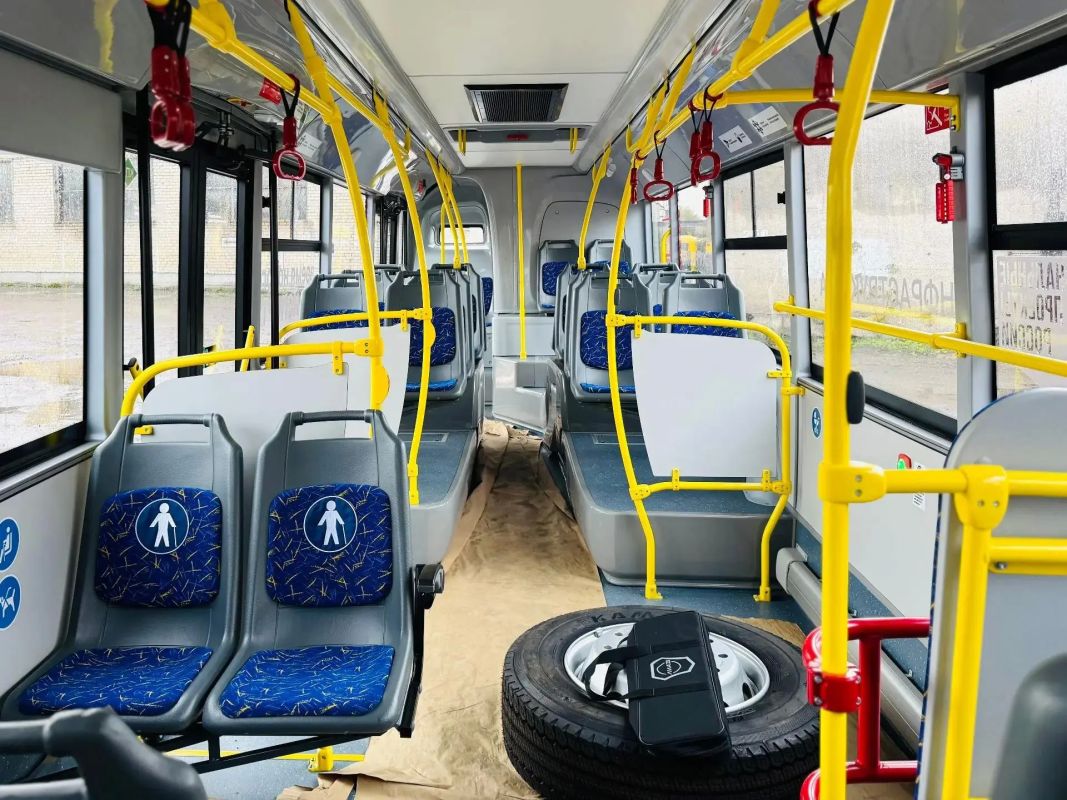 В Череповец поступила заключительная партия новых автобусов в этом году В Череповец поступила заключительная партия новых автобусов в этом году