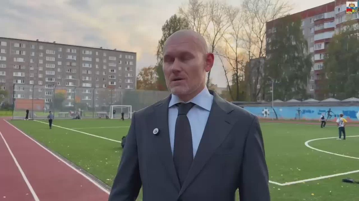 Андрей Накрошаев: Больше, чем школьный стадион:
