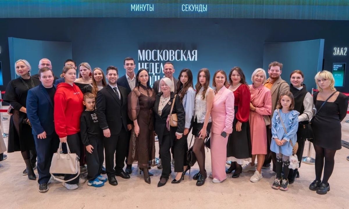 Красоты и гордости пост. Презентация коллекции «Легенда Великого Устюга» состоялась в Москве Красоты и гордости пост. Презентация коллекции «Легенда Великого Устюга» состоялась в Москве
