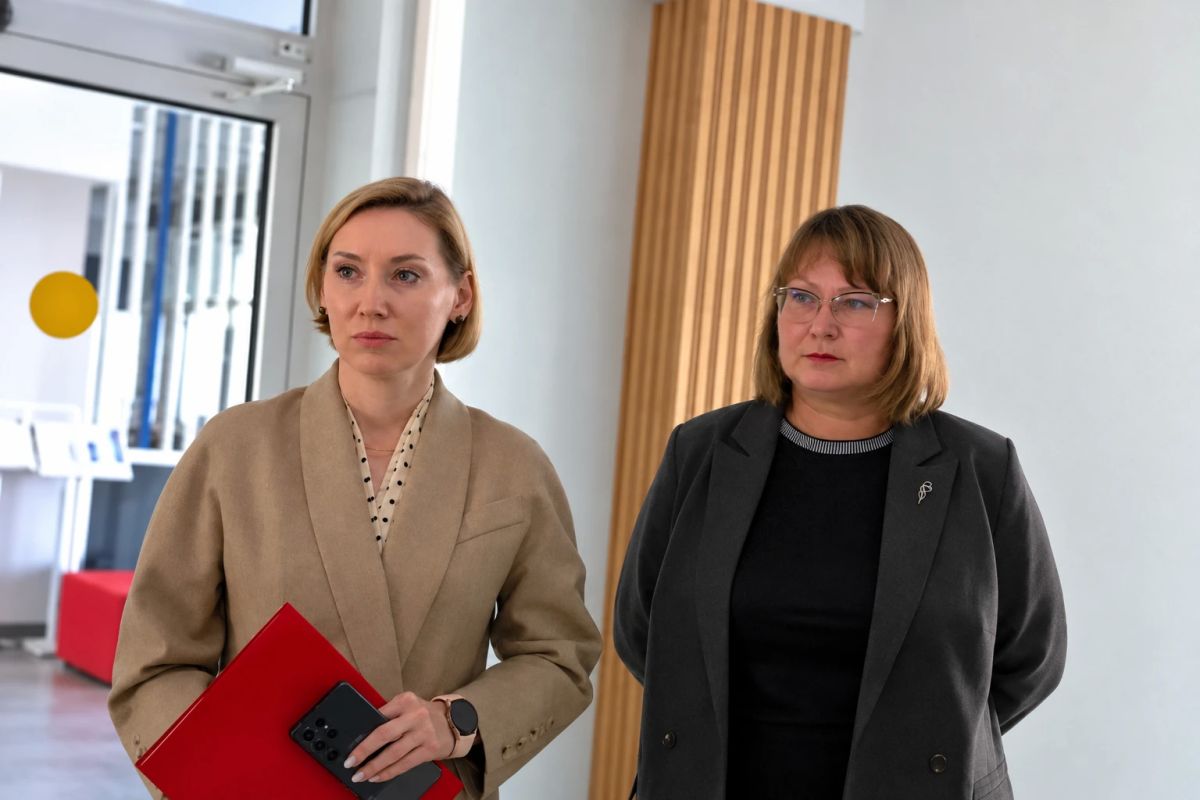 Сегодня с председателем правительства региона Александром Мордвиновым посетили Передовую инженерную школу ЧГУ Сегодня с председателем правительства региона Александром Мордвиновым посетили Передовую инженерную школу ЧГУ