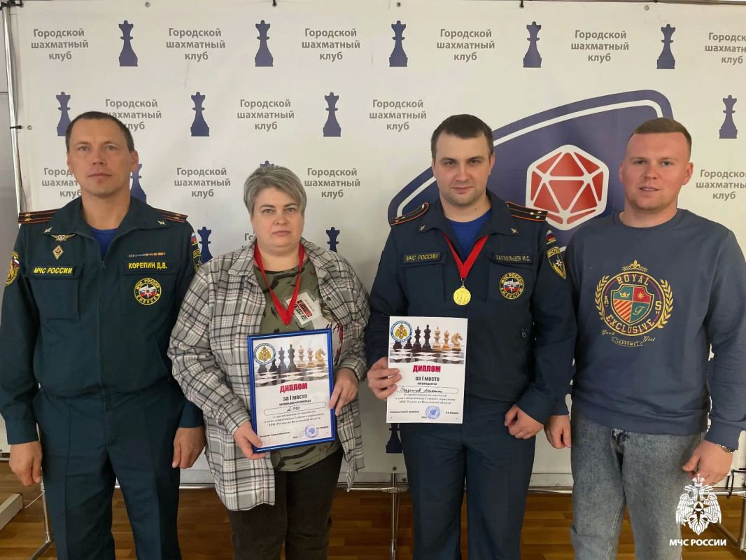 В Череповце прошли соревнования по шахматам в зачёт спартакиады Главного управления МЧС России по Вологодской области В Череповце прошли соревнования по шахматам в зачёт спартакиады Главного управления МЧС России по Вологодской области