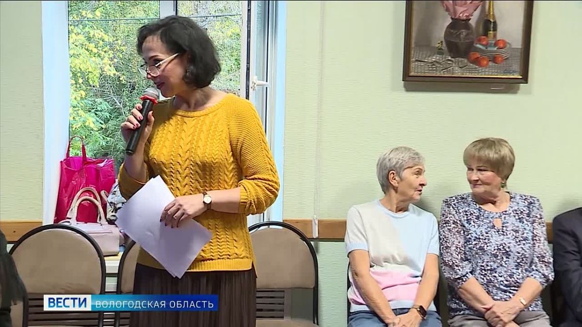 Старшее поколение активно проводит досуг в вологодском центре «Забота»
