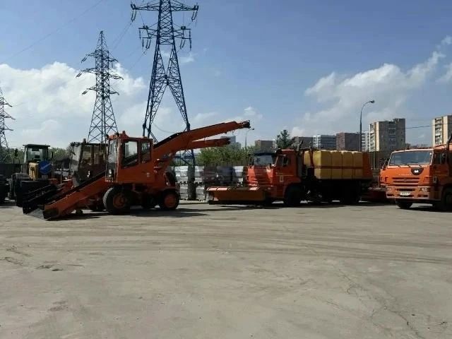 Москва снова помогает Вологодчине: регион получит еще 30 единиц коммунальной техники