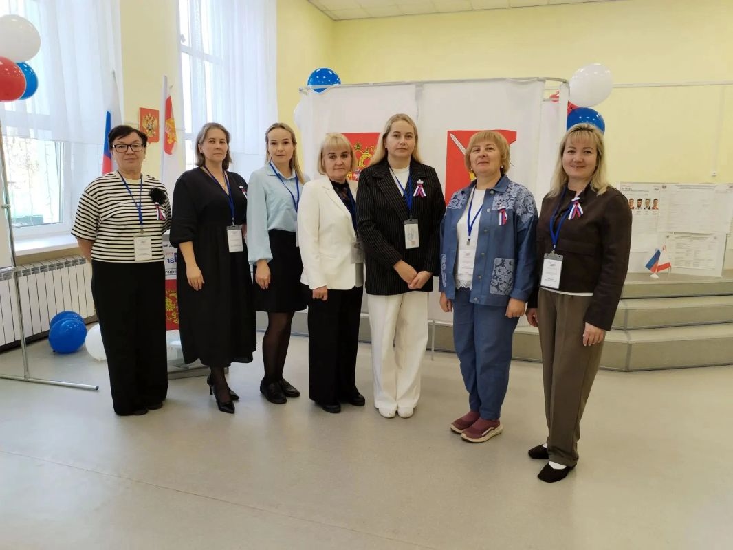 Выборы прошли, а фотографии с избирательных участков продолжают поступать в Облизбирком Выборы прошли, а фотографии с избирательных участков продолжают поступать в Облизбирком