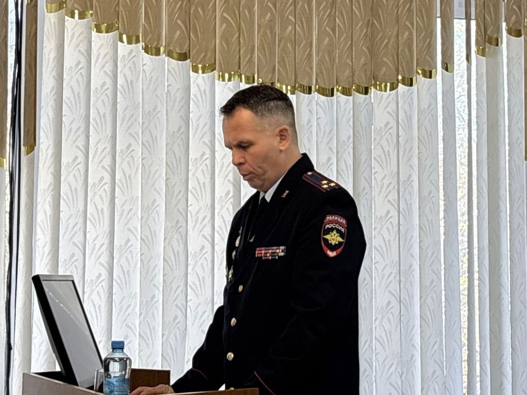В УМВД России «Череповец» подвели итоги оперативно-служебной деятельности за 9 месяцев 2026 года В УМВД России «Череповец» подвели итоги оперативно-служебной деятельности за 9 месяцев 2026 года