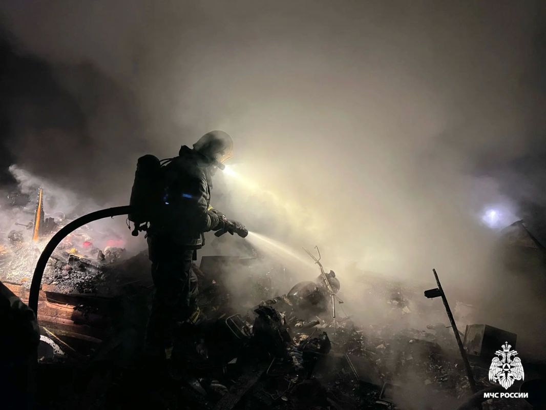 Мать и сын погибли на пожаре в Вологде Мать и сын погибли на пожаре в Вологде