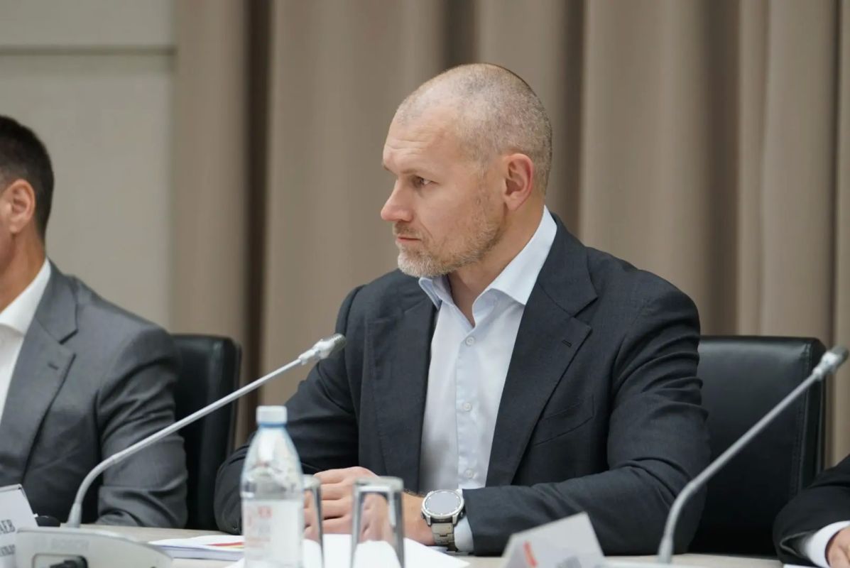 Георгий Филимонов: Провёл заседание оргкомитета по подготовке к юбилеям Вологды и Череповца, которые отметим в 2027 году Георгий Филимонов: Провёл заседание оргкомитета по подготовке к юбилеям Вологды и Череповца, которые отметим в 2027 году