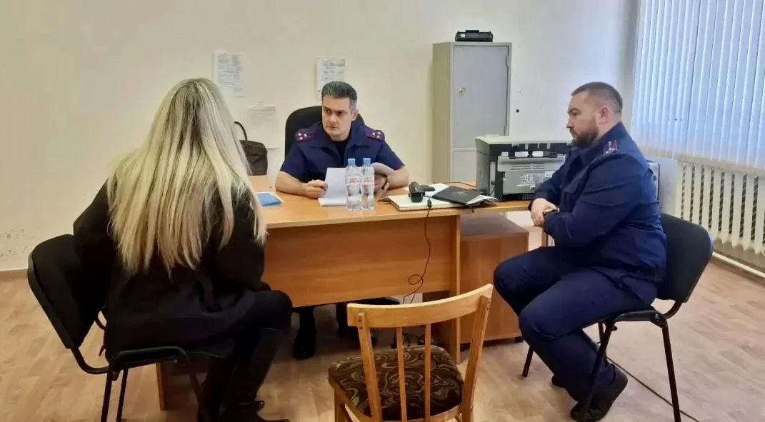 В Кадуе и Шексне прошел личный прием граждан заместителем руководителя следственного управления