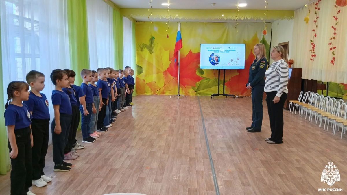 Ряды юных пожарных пополнились Ряды юных пожарных пополнились