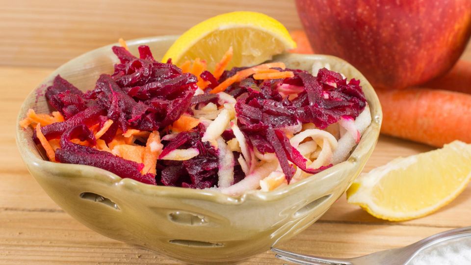 Не так хорош, как кажется: озвучен главный минус культового салата для худеющих «Метелка»