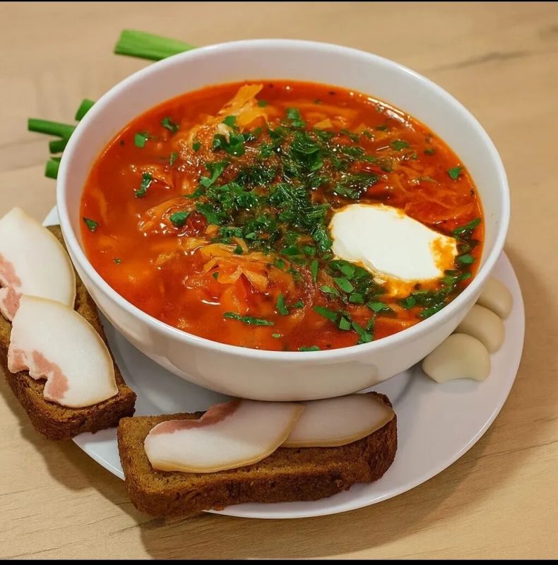 Ароматный борщ по-домашнему