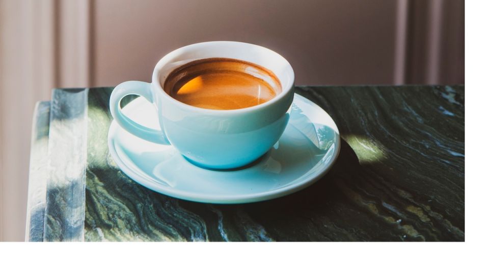 Как приготовить идеальный эспрессо и капучино в рожковой кофеварке