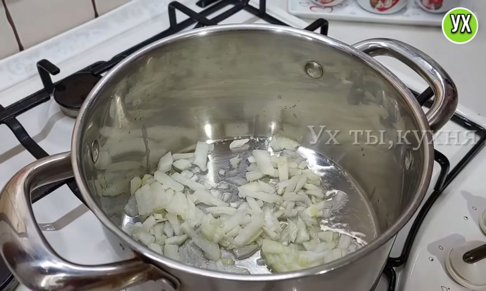 Сытный суп с чечевицей за считанные минуты