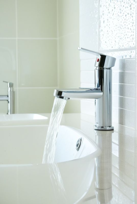 Как выбрать очиститель известковых отложений для сантехники